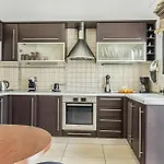 Mouria House