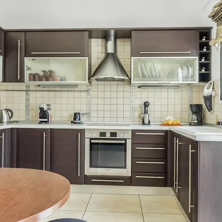 Apartment Mouria House *